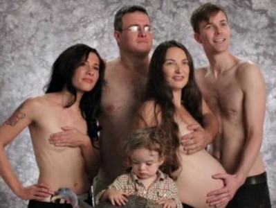 Bilderesultat for Inappropriate Family Photos That Will Make You Cringe